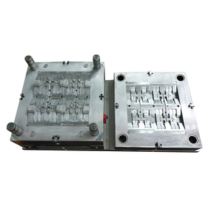 Molde de Inyección de Plástico Personalizado para la Fabricación de Piezas de Plástico de Precisión - Gancho - Product Image 6