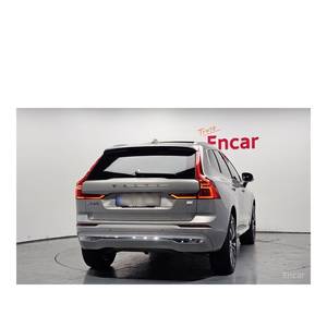 Volvo XC60 T8 Ultimate 2022 con Asientos de Cuero Brillante, Caja de Cambios Automática, Cámara Trasera, 66,928 km, Volante a la Izquierda - Product Image 4