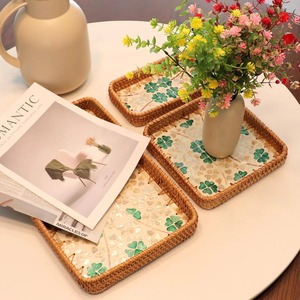 Plateau de service rectangulaire en rotin et nacre, motif trèfle à quatre feuilles vert incrusté, organisateur décoratif pour la maison - Product Image 2