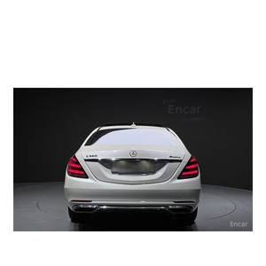Mercedes-Benz Classe S S560L 4MATIC Septembre 2018 27 042 km Boîte de vitesses automatique Sièges en cuir Volant à gauche Caméra arrière - Product Image 4
