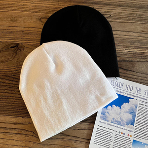 Gorros de Punto Lisos de Invierno al por Mayor, Gorro Unisex Suave y Cálido, Bordado Personalizado de Fábrica, Proveedor Mayorista OEM - Product Image 3