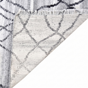 Tapis en laine gris ivoire DECORDEC, tufté à la main, antidérapant, écologique, design moderne, lignes abstraites entrecroisées, poils épais pour salon - Product Image 5