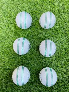 English Alum Tanned <b>Cricket</b> Balls Men Size 156gm - Product Image 5