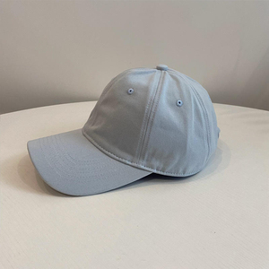 Gorra de Béisbol Unisex Azul Marino de Malla con Logotipo de Goma Blanca en Relieve, Ajustable, Estilo Casual - Product Image 4
