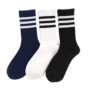 Calcetines clásicos personalizados para hombres y mujeres, calcetines deportivos al por mayor para hombres, calcetines cortos transpirables de alta calidad - Product Image 5