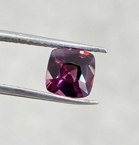 Espinela Rosa Premium, Corte Cojín, Brillo Perfecto, Piedra Natural Suelta para Joyería - Product Image 2