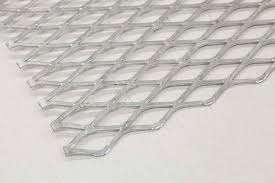 Mallas Metálicas Expandidas de Aluminio y Acero con Patrón de Diamante Romboidal para Pisos de Remolques, Rejillas de Ventanas y Marcos de Parrillas para Barbacoa - Product Image 3