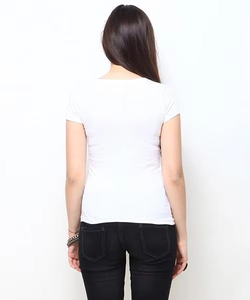 T-shirts en coton de haute qualité pour femmes, vente en gros, personnalisables avec logo imprimé, style décontracté pour l'été - Product Image 2
