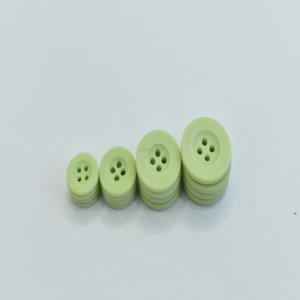 Mejores Precios de Venta, Botones de Resina de 4 Agujeros Hechos de Plástico TPE, Tamaños 10, 11.5, 13, 15, 18, 20 mm, Accesorios para Prendas - Product Image 5