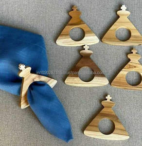 Rond de serviette en bois élégant fait main pour la décoration de table à manger de ferme rustique parfait pour les réunions de famille - Product Image 3