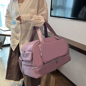 Sac de voyage en nylon imperméable grande capacité avec compartiment à chaussures séparé, idéal pour la gym et les week-ends - Product Image 6