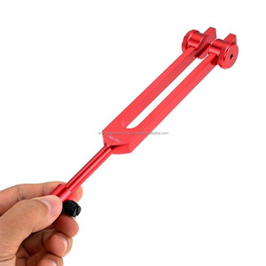 Ensemble d'instruments colorés en alliage d'aluminium avec diapasons, maillets et sac de transport pour la thérapie sonore ORL et l'équilibrage des chakras - Product Image 6