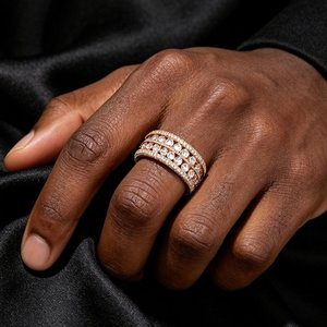 Anillo Hiphop Ancho para Hombre, Chapado en Oro de 14K, con Microincrustaciones de Diamantes, Tres Filas, Estilo Stack Band - Product Image 3