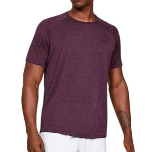 Camiseta de estilo moderno para hombre con un look limpio y corte regular, camiseta deportiva para hombre para uso en exteriores, ropa versátil para entrenamiento. - Product Image 4