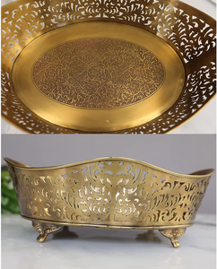 Frutero Decorativo de Metal Dorado Vintage con Diseño Calado Ornamentado y Patas Elevadas, Cesta de Almacenamiento de Lujo para Decoración del Hogar - Product Image 6