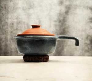 Traditional Natural Clay Heat Resistant Eco-Friendly Durable Cooking Pot Lid Handmade Earthen <b>Cookware</b> Healthy Cooking - Product Image 2