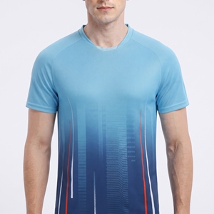 Maillot de sport athlétique pour homme à col ras du cou et manches courtes raglan, bleu dégradé, sublimé, anti-humidité - Product Image 2