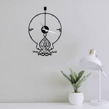 Horloge murale minimaliste en métal, design géométrique abstrait rond, horloge analogique silencieuse à quartz, horloge suspendue pour salon - Product Image 2
