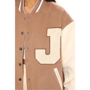 Chaqueta Varsity para Mujer, Modelo 2026, Estilo Atlético Moderno, Chaqueta Letterman de Béisbol para Compradores Mayoristas de Ropa - Product Image 3