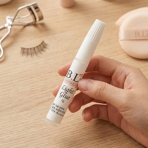 UV Adhesive <b>Nail</b> Glue 2g Custom Formula Private Label OEM/ODM <b>Nail</b> Art <b>Extension</b> Bond - Product Image 4