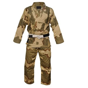 Tenue de BJJ personnalisée haut de gamme 550 GSM 100% polyester tissage perlé, logo personnalisé, patchs brodés personnalisés, confortable, durable, OEM - Product Image 1