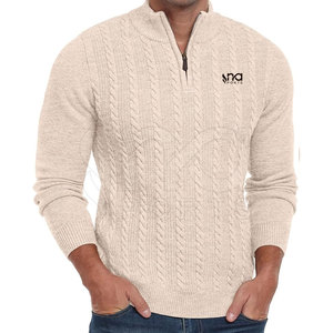 Nouvelle édition du haut à demi-zip, coupe ajustée, tissu respirant et confortable - Product Image 2