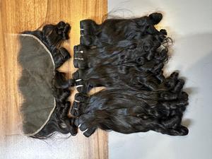 Extensiones de Cabello Humano Indio 100% Real, Remy, con Cutículas Alineadas de un Solo Donante, Rizado y Voluminoso, con Frente de Encaje HD - Product Image 3