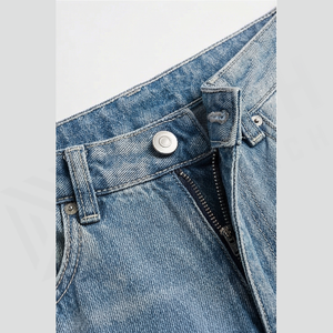 Jean en denim délavé taille haute coupe large pour homme – Style décontracté en coton pour le printemps - Product Image 4
