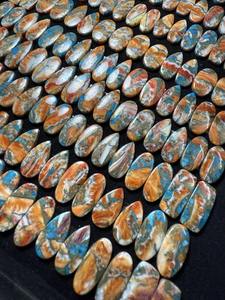 Cabochons en turquoise naturelle de haute qualité, taille personnalisée, formes variées, pierres lisses pour la fabrication de bijoux, vente en gros, directement de l'usine. - Product Image 2