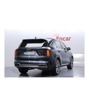 Kia Sorento 2.5T essence 2WD 2021 avec caméra de recul, sièges en cuir, conduite à gauche - 64 902 km - Product Image 2