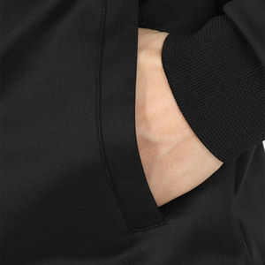 Sweat-shirt classique à capuche pour homme, coupe ajustée, tissu résistant et toucher doux, idéal pour les journées fraîches et la superposition de vêtements, OEM - Product Image 4