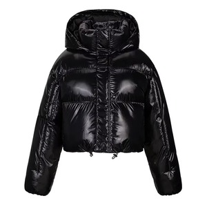 Chaqueta Acolchada Gris para Mujer, con Capucha, Cierre de Cremallera, Manga Larga, para Invierno, Corte Regular, Color Sólido, Material de Poliéster - Product Image 1
