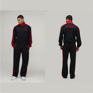 Survêtement à col montant à empiècements, coupe classique, édition limitée - Product Image 3