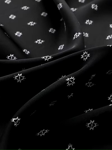 Meilleures Robes de Nuit en Soie pour Hommes, Tendance et Imprimées, Peignoirs d'Été en Soie Fine à Manches Longues, Grandes Tailles, avec Logo Personnalisé - Product Image 3