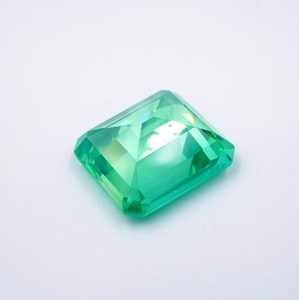 Zafiro Paraiba Verde Cultivado en Laboratorio: Gema de Corte Cojín de 20.60 ct, 16x15 mm - Product Image 4