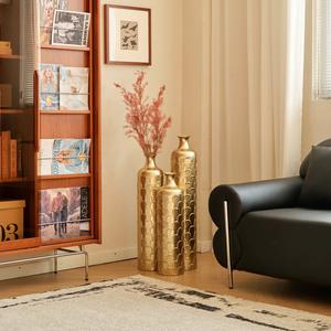Vase décoratif en métal de haute qualité pour une utilisation sur table, porte-fleurs moderne pour la décoration intérieure - Product Image 3
