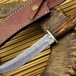 Cuchillo de Caza para Exteriores, Hoja Fija de Acero Inoxidable, Cuchillo de Supervivencia con Hoja Resistente y Mango Cómodo para Acampar y Hacer Senderismo - Product Image 4