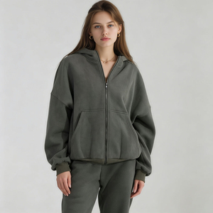 Sweat à capuche surdimensionné pour femme en molleton de coton recyclé écologique, séchage rapide, fermeture éclair intégrale, avec logo frontal - Product Image 3