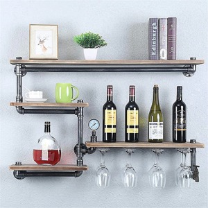 Étagère de présentation rustique de style steampunk en tuyaux de fer et bois pour bouteilles d'alcool et décoration, station à vin suspendue - Product Image 3