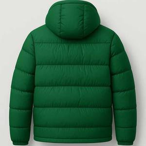 Fabricante de Ropa Personalizada, Chaqueta Acolchada Verde de Invierno para Hombre con Capucha, Logotipo Personalizado y Tela de Poliéster/Nailon - Product Image 2