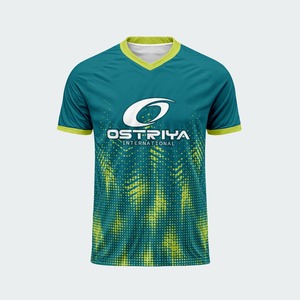 Maillot de football court tendance à col en V pour adultes, personnalisable, couleur unie, impression de nom, respirant, logo frontal, séchage rapide, haute performance - Product Image 4