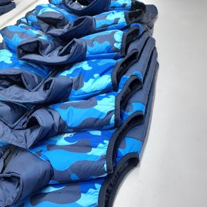 Veste d'hiver décontractée grande taille de haute qualité en gros pour hommes gilet épais sans manches en toile 100% polyester avec logo personnalisé - Product Image 6