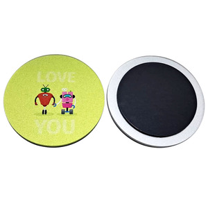 Imán Decorativo Redondo de Acrílico con Pareja de Robots Verdes para Refrigerador, Adhesivo para Boda - Product Image 4