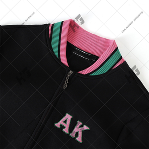 Chaqueta Universitaria AKA 1908 para Mujer, Chaqueta Bomber Rosa y Verde Alpha Kappa Alpha con Letras Bordadas - Product Image 6