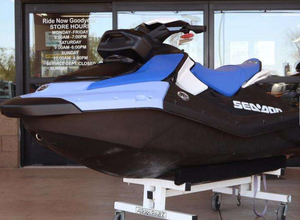 Sea-Doo Spark 3 Rotax 900 ACE 2026, nouveau moteur 4 temps avec IBR et système audio, matériau en fibre de verre - Product Image 3