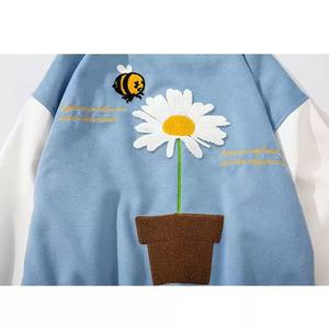 Vente en gros de vestes universitaires pour hommes avec logo personnalisé Fabricant de haute qualité 100% laine polyester conceptions personnalisées - Product Image 4