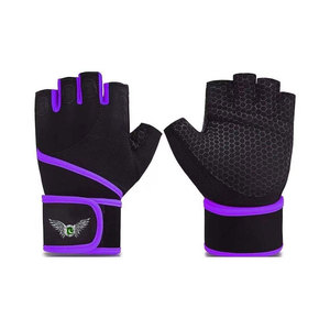 Gants de sport en cuir personnalisés OEM pour la musculation, gants de fitness pour hommes et femmes, gants d'entraînement demi-doigts en maille - Product Image 4