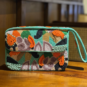 Bolso Casual de Lujo Hecho a Mano en India, Surtido de Cuentas de Vidrio Multicolor, Bolso Artesanal Local Duradero, Bolsos Promocionales - Product Image 4