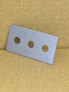 Lame de rasoir à 3 trous avec revêtement céramique pour le découpage de film plastique, lame fendue en carbure de tungstène résistante à l'usure pour l'industrie des fibres - Product Image 4