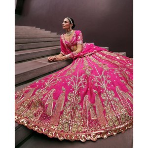 Lehenga Choli de Novia en Línea A, de Última Tendencia y la Más Hermosa, con Cintura Natural y Top Corto, Elemento de Moda - Product Image 5